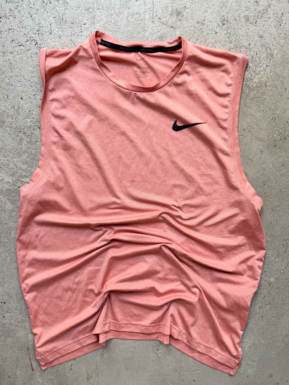 Nike Men’s Coral Pink Cut Off Dri-Fit Athletic Tank Top M 20x27